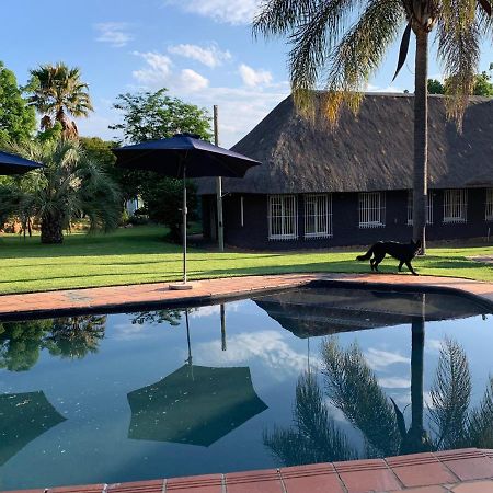 Sunset Guesthouse And Venue Cullinan Meule Exterior foto