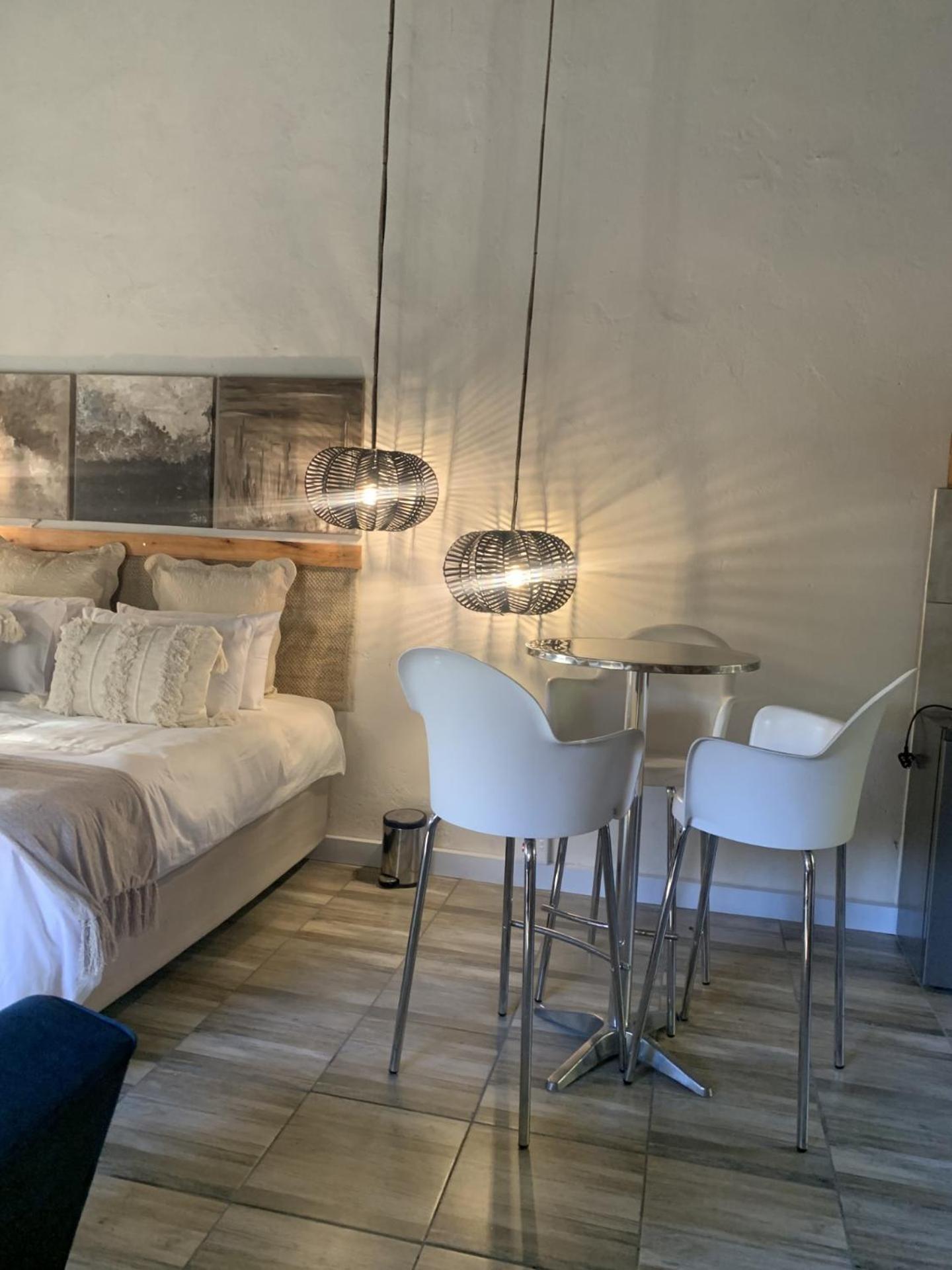 Sunset Guesthouse And Venue Cullinan Meule Exterior foto